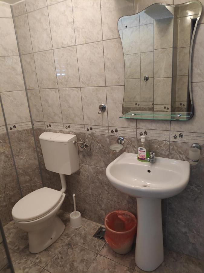 Apartmani Vitic Бар Экстерьер фото