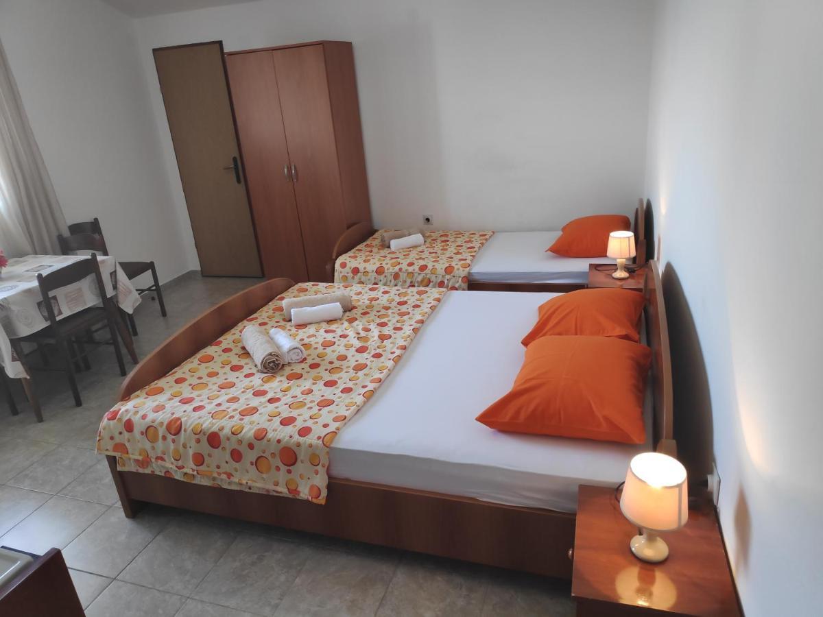 Apartmani Vitic Бар Экстерьер фото