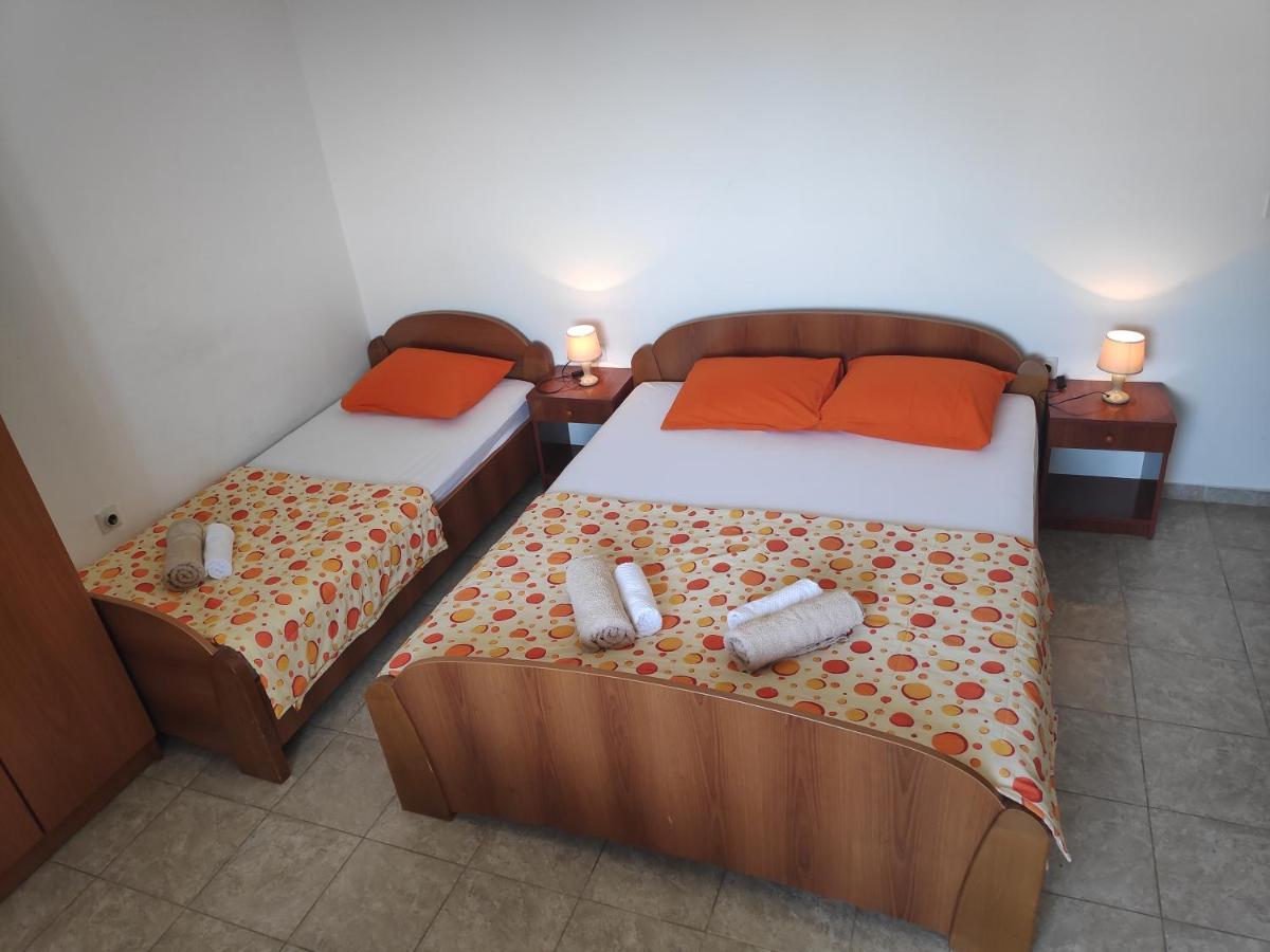 Apartmani Vitic Бар Экстерьер фото