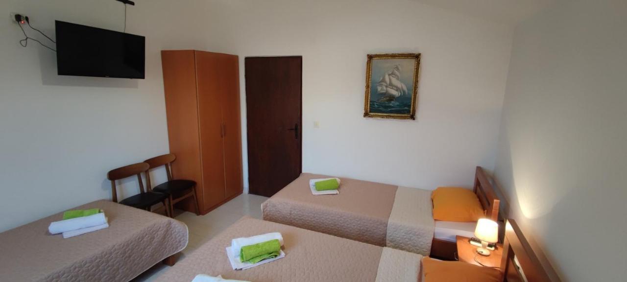 Apartmani Vitic Бар Экстерьер фото
