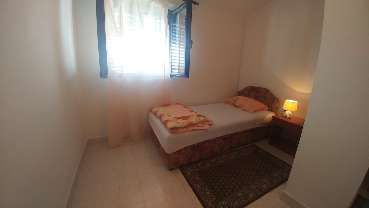 Apartmani Vitic Бар Экстерьер фото
