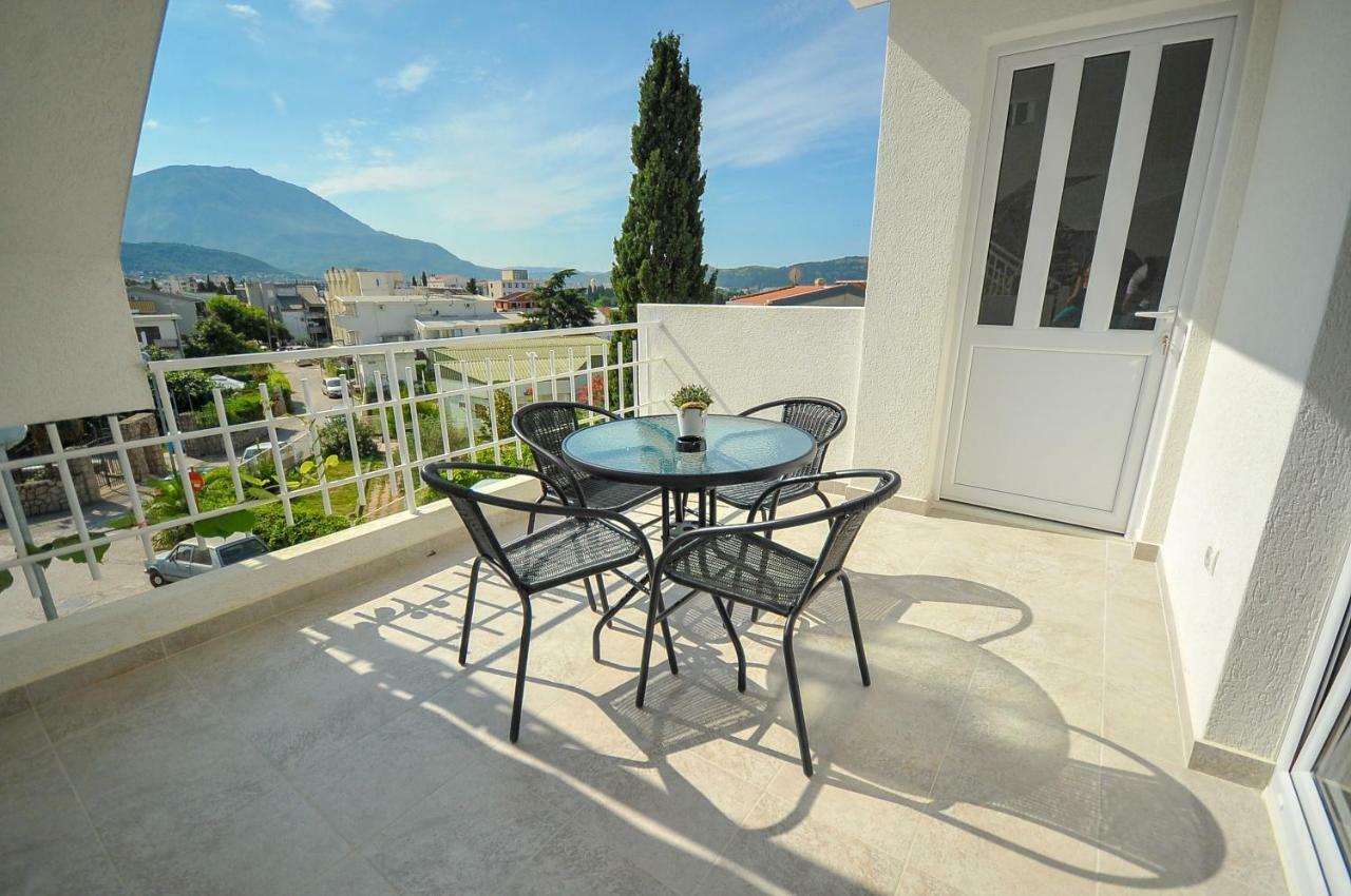 Apartmani Vitic Бар Экстерьер фото